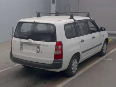 Toyota SUCCEED