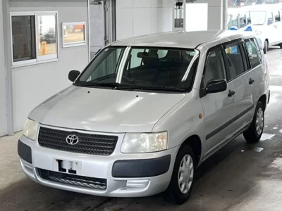 Toyota SUCCEED