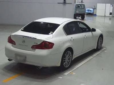 Nissan SKYLINE