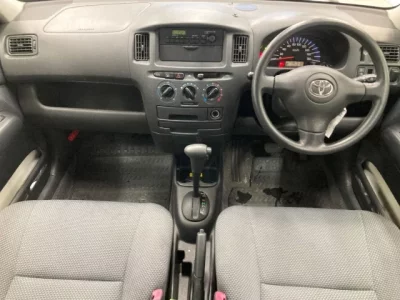 Toyota SUCCEED