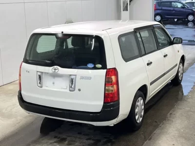Toyota SUCCEED