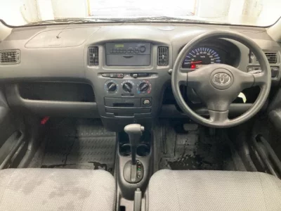 Toyota SUCCEED