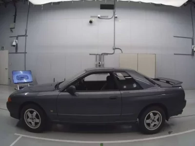 Nissan SKYLINE