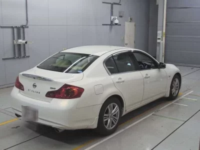 Nissan SKYLINE