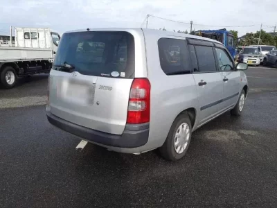 Toyota SUCCEED