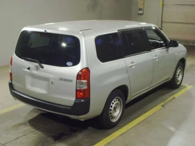 Toyota SUCCEED