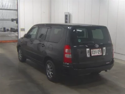 Toyota SUCCEED
