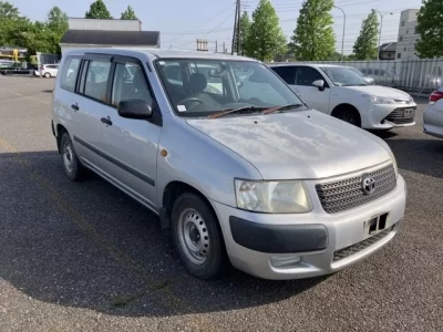 Toyota SUCCEED