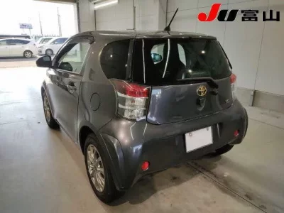 Toyota IQ