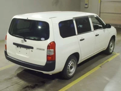 Toyota SUCCEED