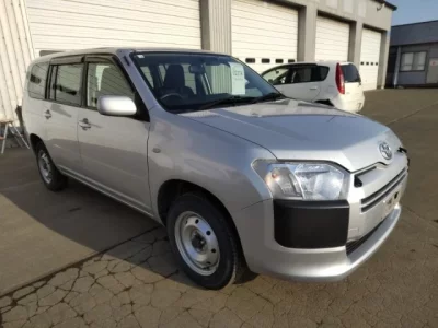 Toyota SUCCEED