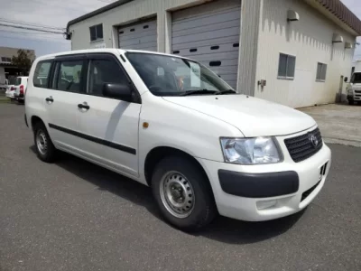 Toyota SUCCEED