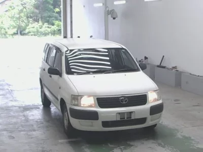 Toyota SUCCEED
