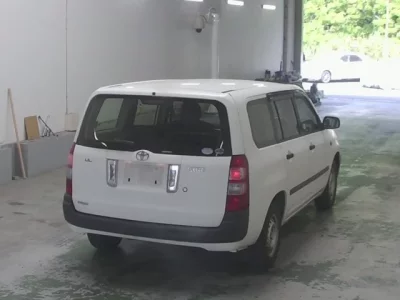 Toyota SUCCEED