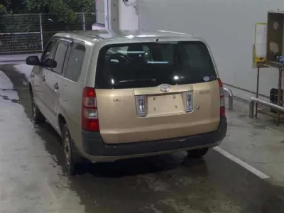 Toyota SUCCEED