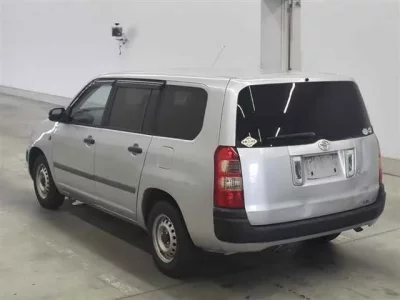 Toyota SUCCEED