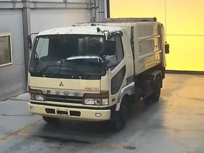Mitsubishi FUSO FIGHTER