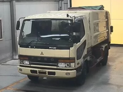 Mitsubishi FUSO FIGHTER