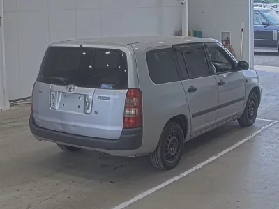 Toyota SUCCEED