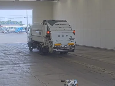 Mitsubishi FUSO FIGHTER