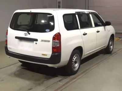 Toyota SUCCEED