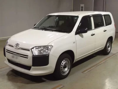 Toyota SUCCEED