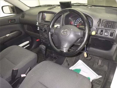Toyota SUCCEED
