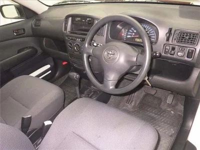 Toyota SUCCEED