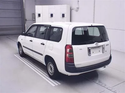 Toyota SUCCEED