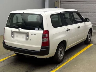 Toyota SUCCEED