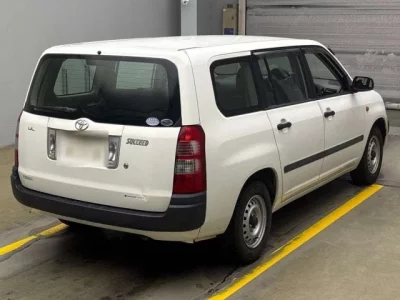 Toyota SUCCEED