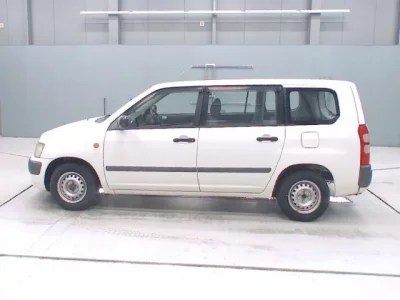 Toyota SUCCEED
