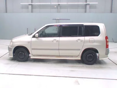 Toyota SUCCEED