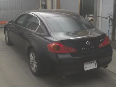 Nissan SKYLINE