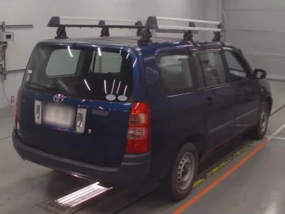 Toyota SUCCEED