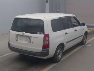 Toyota SUCCEED