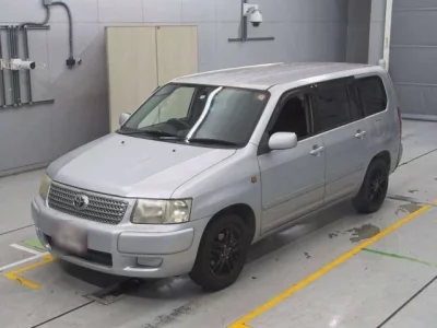Toyota SUCCEED