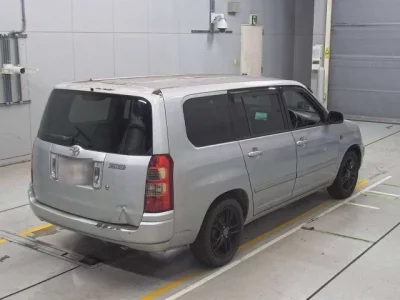 Toyota SUCCEED