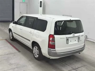 Toyota SUCCEED