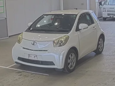 Toyota IQ