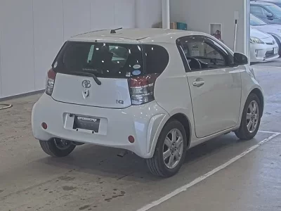 Toyota IQ