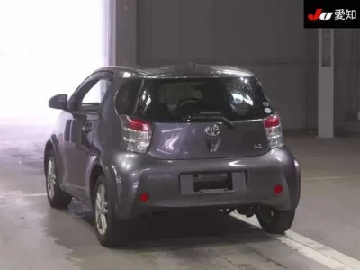 Toyota IQ