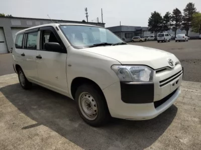 Toyota SUCCEED
