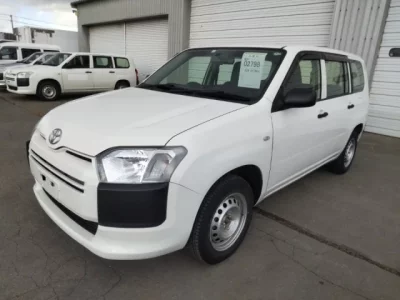Toyota SUCCEED