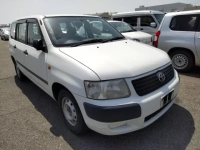 Toyota SUCCEED