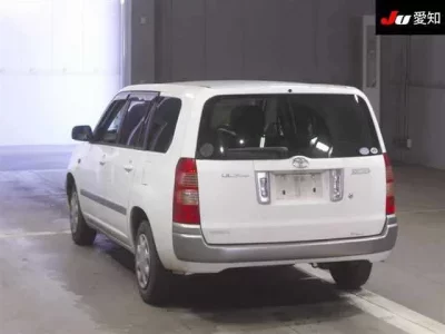 Toyota SUCCEED
