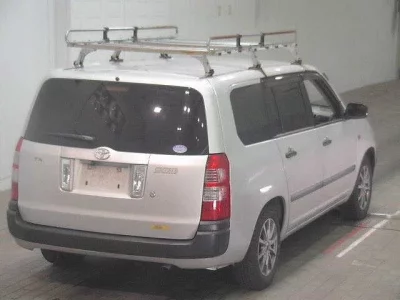Toyota SUCCEED