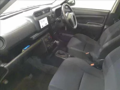 Toyota SUCCEED