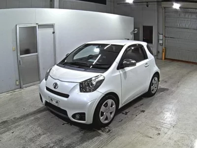 Toyota IQ