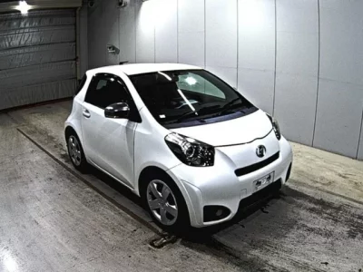 Toyota IQ
